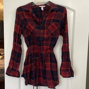 Maternity Liz Lange flannel shirt with waist tie